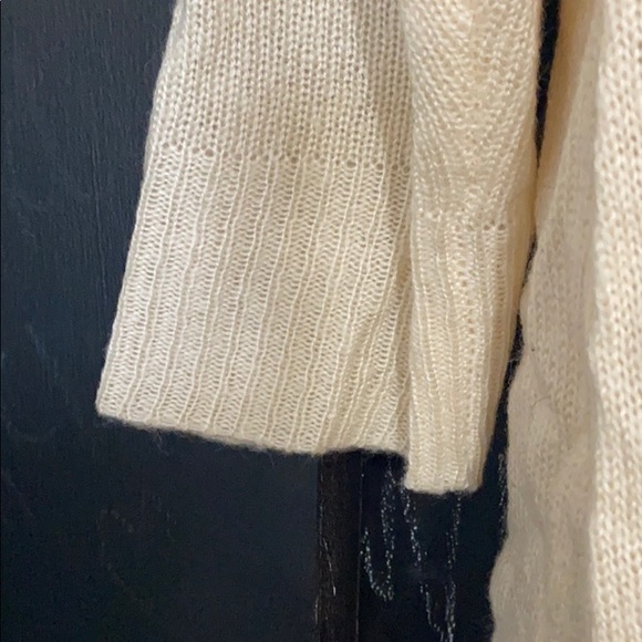 Sweater - Picture 3 of 4